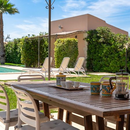 סירקוזה Villa Bouganville Con Piscina By Wonderful Italy מראה חיצוני תמונה