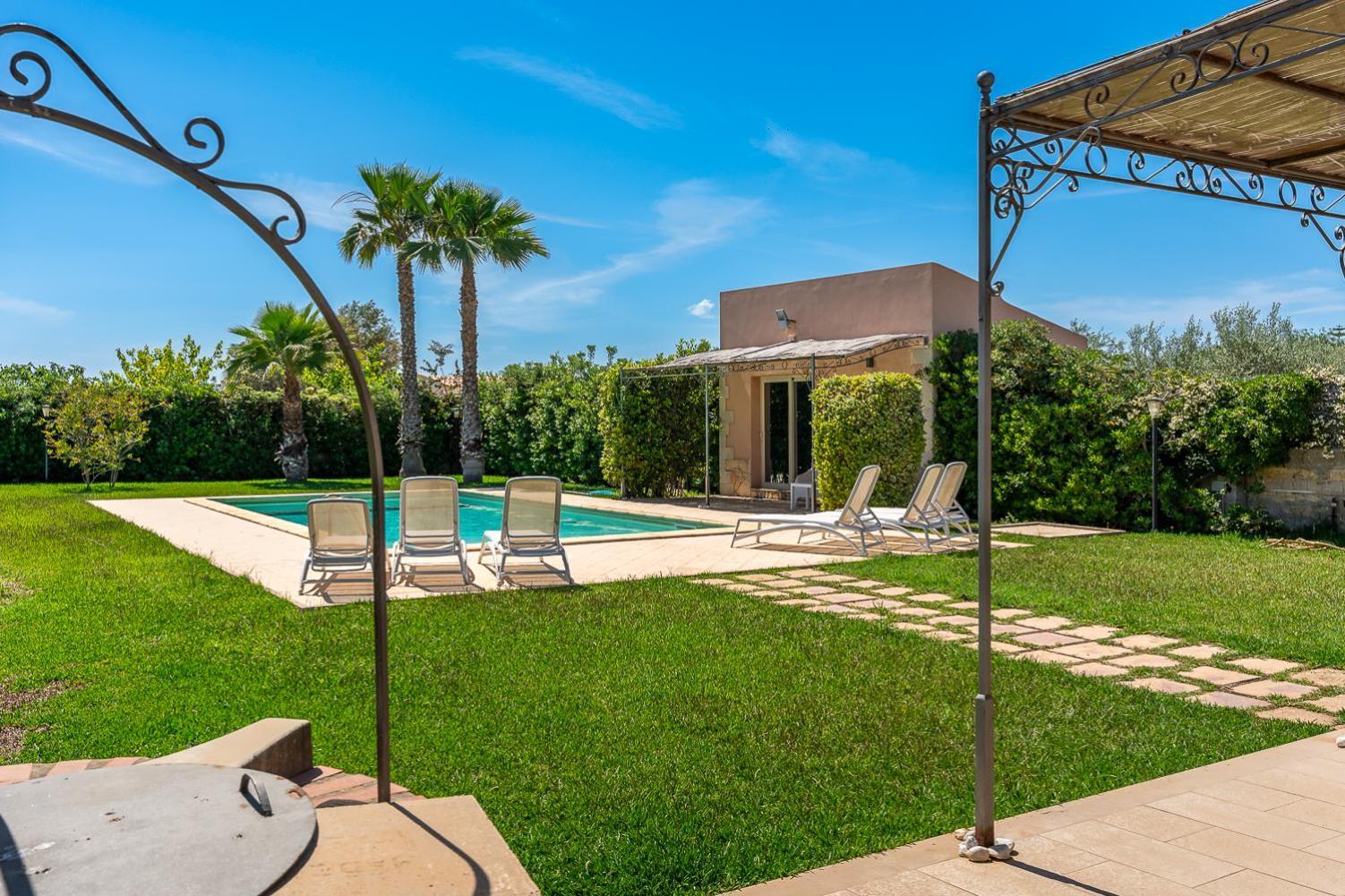 סירקוזה Villa Bouganville Con Piscina By Wonderful Italy מראה חיצוני תמונה