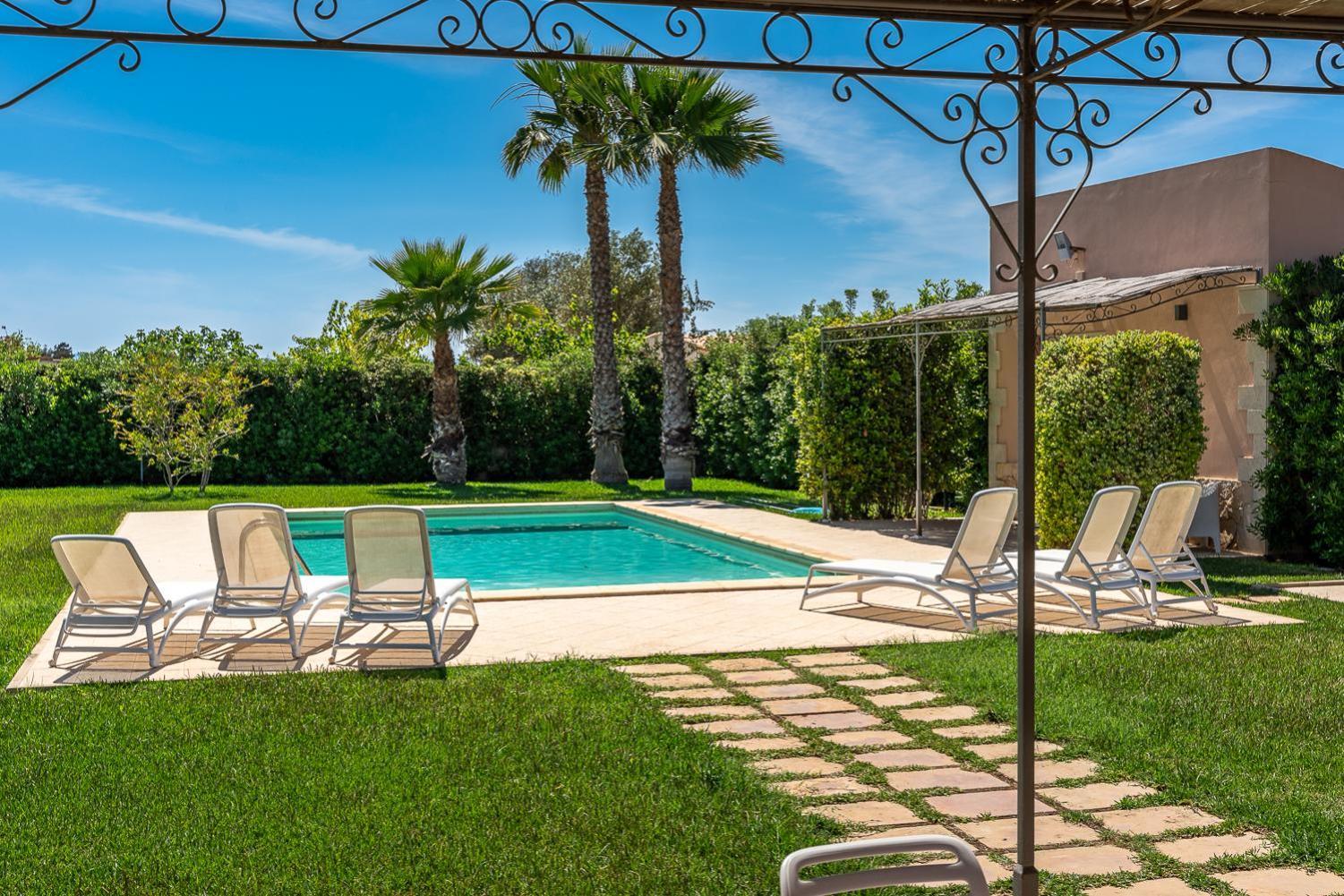 סירקוזה Villa Bouganville Con Piscina By Wonderful Italy מראה חיצוני תמונה